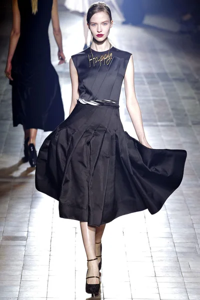 Look 51